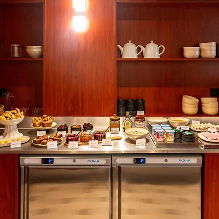 Marguerite Hotel 3*